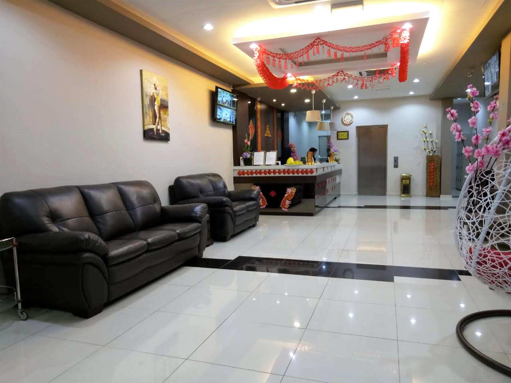 Royale Hotel Batu Gajah Ipoh Buitenkant foto